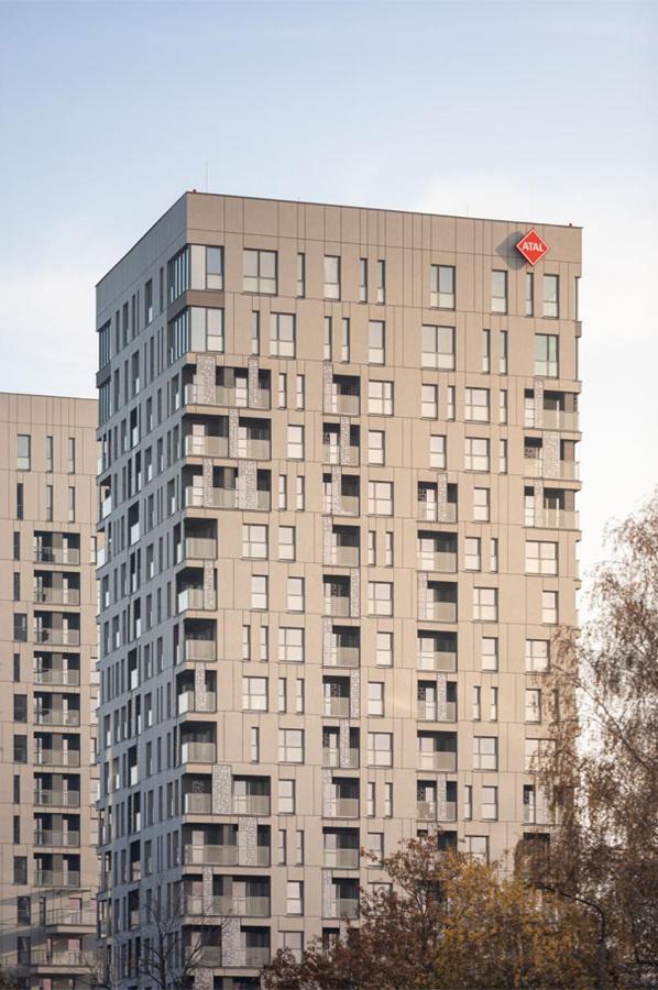 15 Pietro Sokolska 30 Towers Apartments - New- Lux- Parking- Sauna- Gym- And Good View From 15Th Floor Katowice Extérieur photo