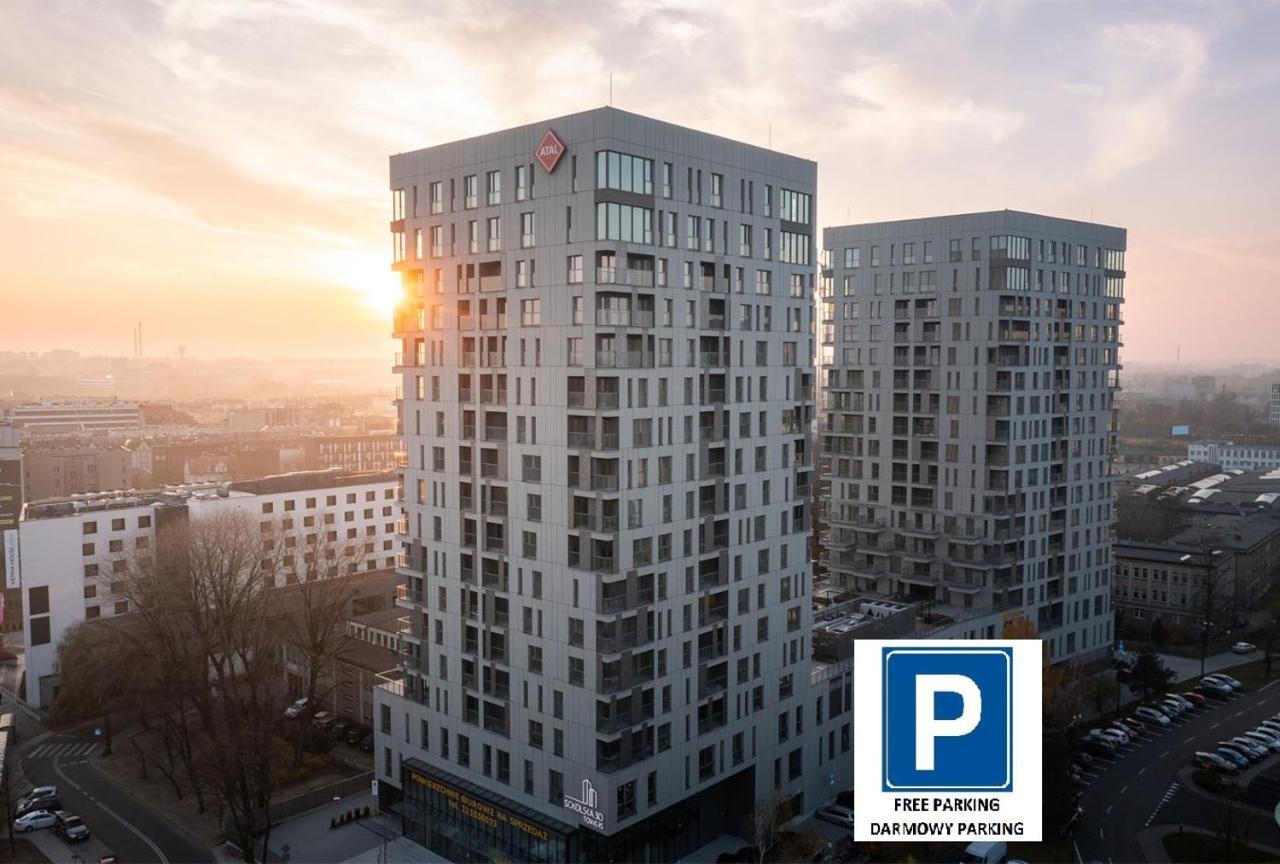 15 Pietro Sokolska 30 Towers Apartments - New- Lux- Parking- Sauna- Gym- And Good View From 15Th Floor Katowice Extérieur photo