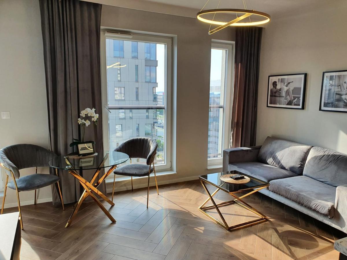 15 Pietro Sokolska 30 Towers Apartments - New- Lux- Parking- Sauna- Gym- And Good View From 15Th Floor Katowice Extérieur photo